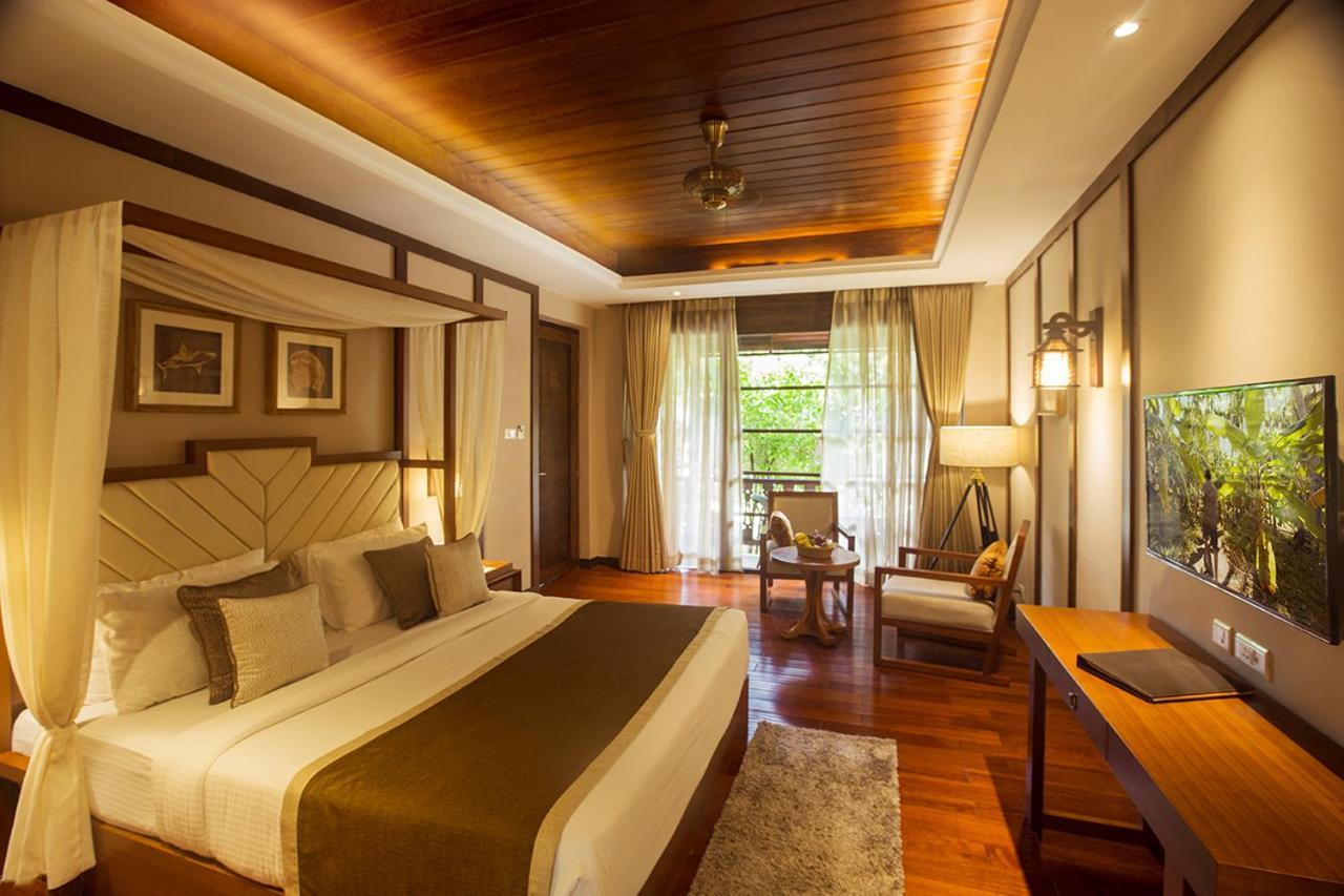 Sea Shell Neil Hotel Lakshmanpur Bagian luar foto