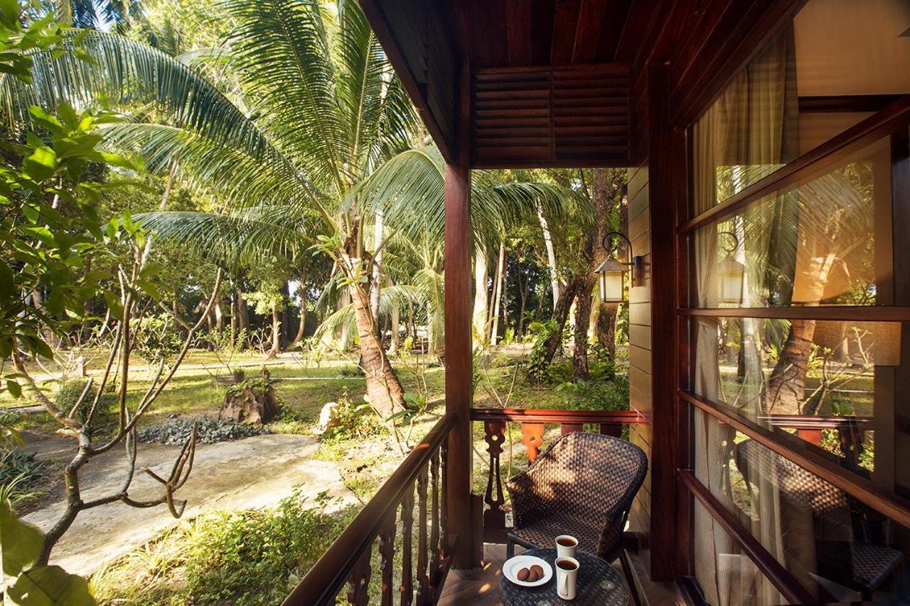 Sea Shell Neil Hotel Lakshmanpur Bagian luar foto