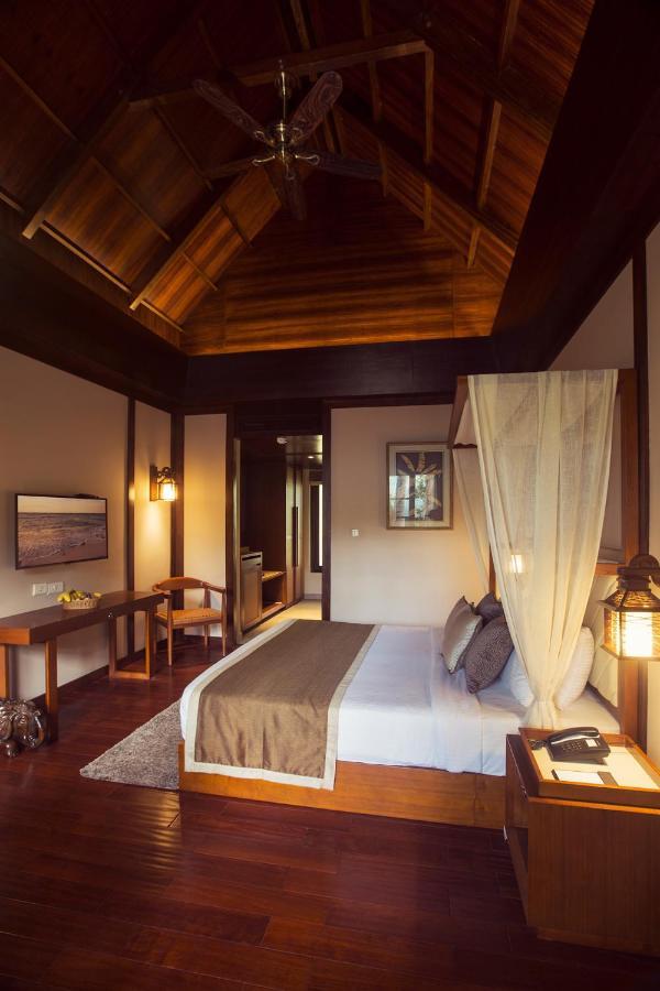 Sea Shell Neil Hotel Lakshmanpur Bagian luar foto